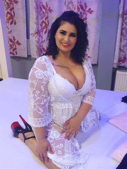 Irem Rana, vip girl i Varaždin - 3