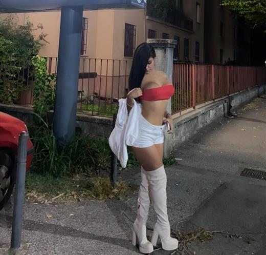 Escorts Niencia, Zagreb - 2388